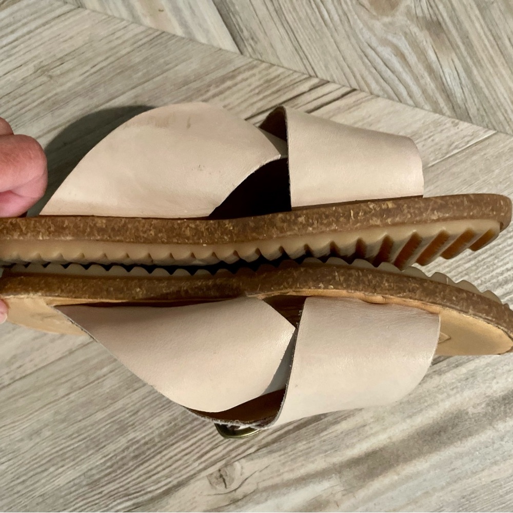 Born Women's Light Pink Crisscross Buckle Sandals - Picture 2 of 4